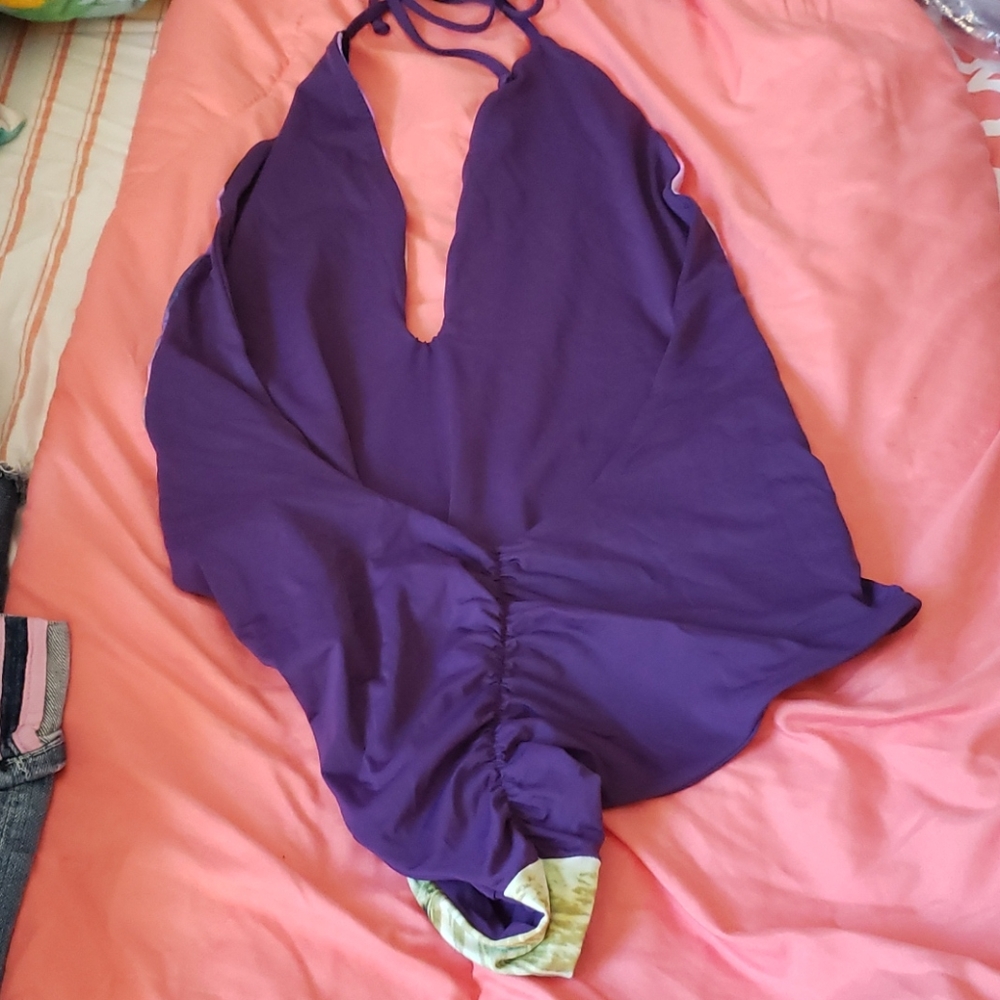 Bathing suit - Picture 2 of 2